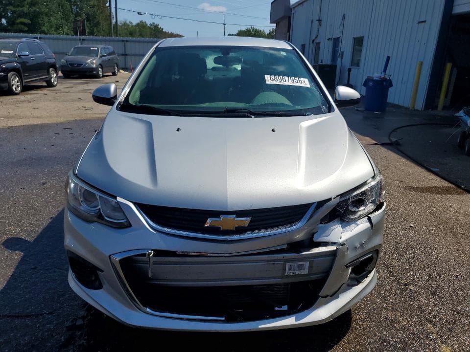 2019 CHEVROLET SONIC LT 5