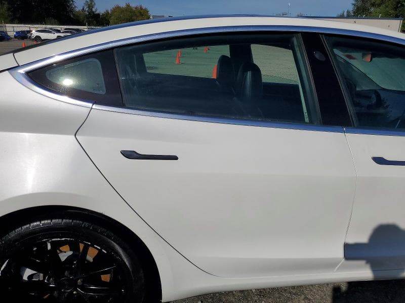 2020 TESLA MODEL 3 10