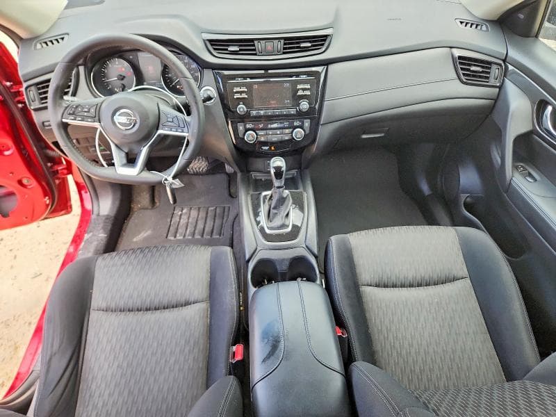 2017 NISSAN ROGUE SV 8