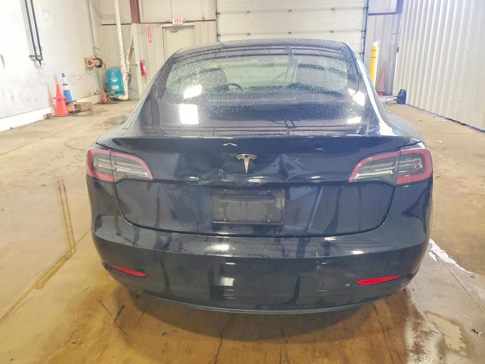 2022 TESLA MODEL 3 6