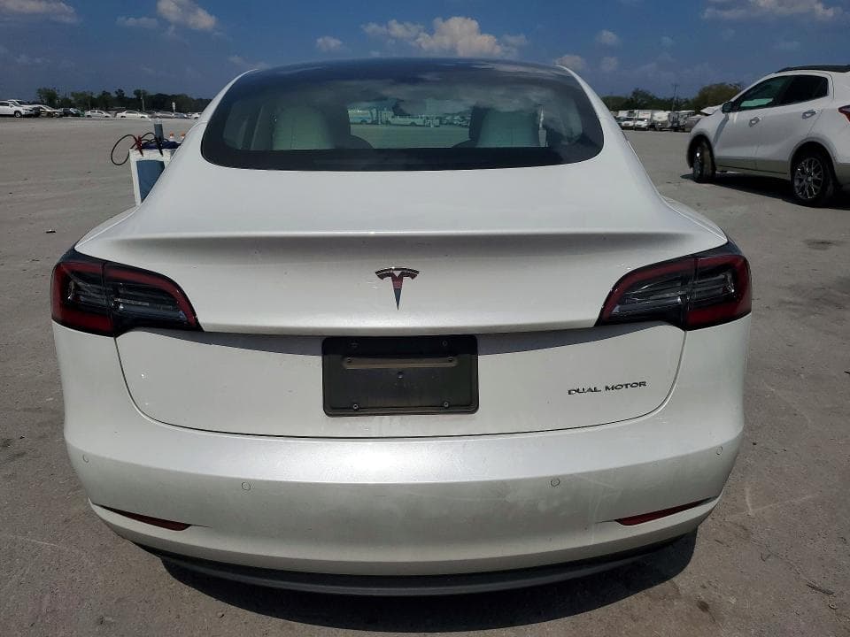 2022 TESLA MODEL 3 6