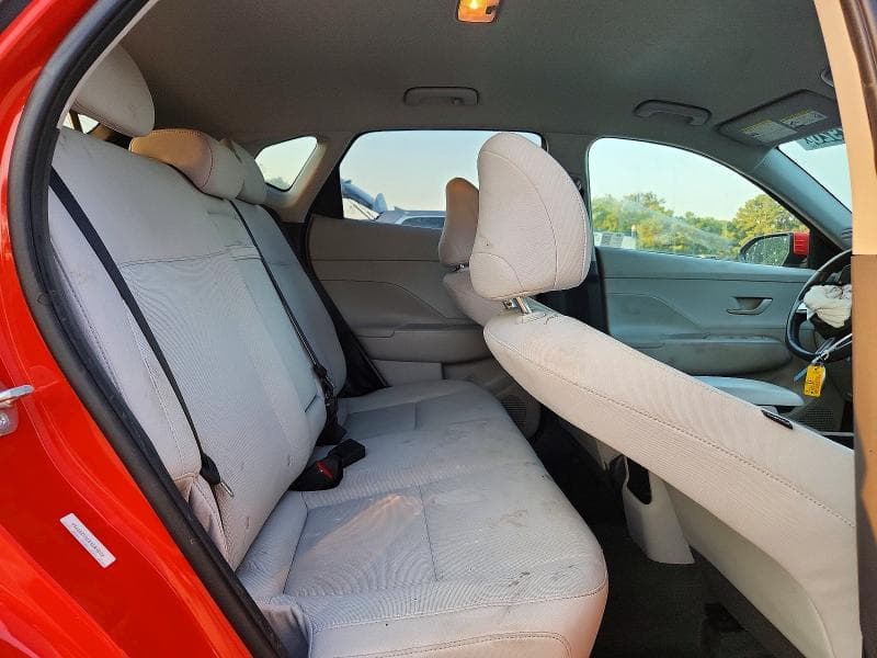2025 HYUNDAI KONA SEL 11