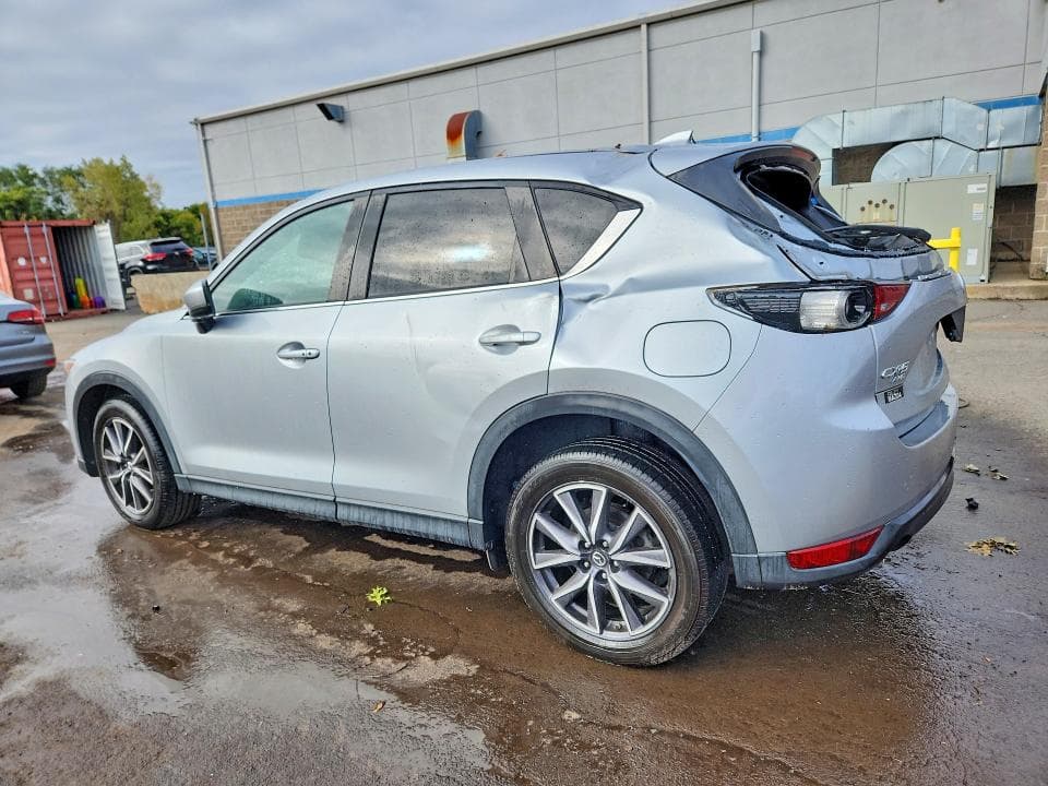 2018 MAZDA CX-5 TOURING 2