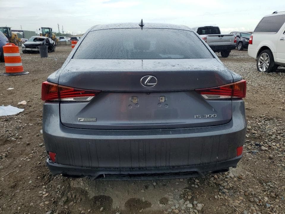 2018 LEXUS IS 300 6