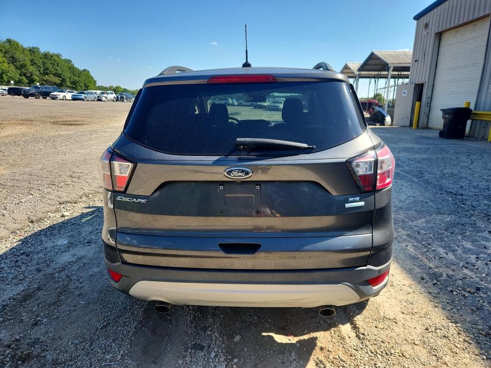2018 FORD ESCAPE SE 6