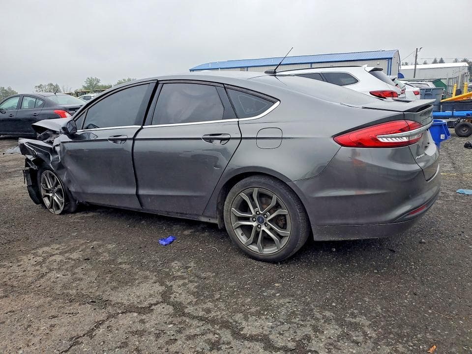 2017 FORD FUSION SE 2