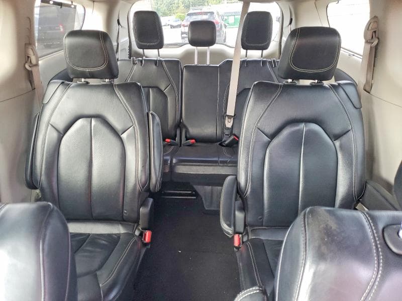 2022 CHRYSLER PACIFICA TOURING L 10