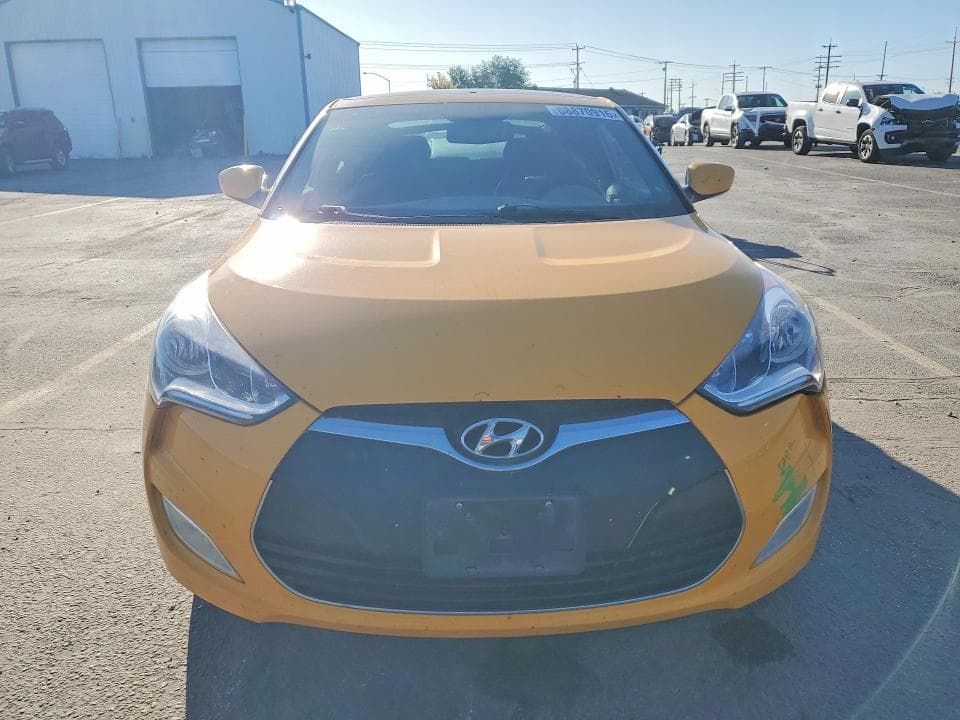 2017 HYUNDAI VELOSTER VALUE EDITION 5