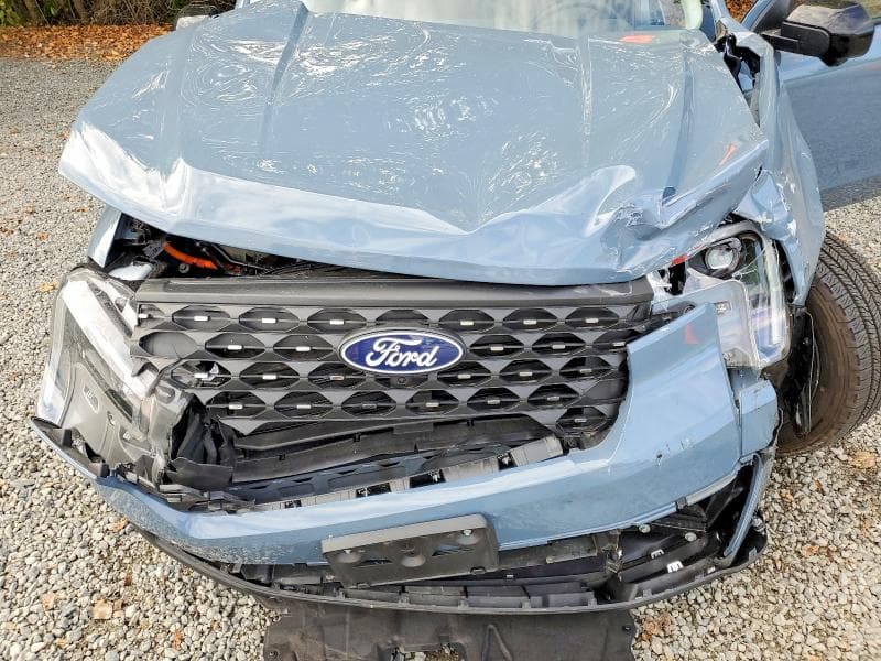 2025 FORD MAVERICK LARIAT 11