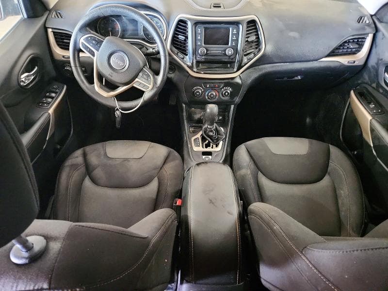 2017 JEEP CHEROKEE SPORT 8