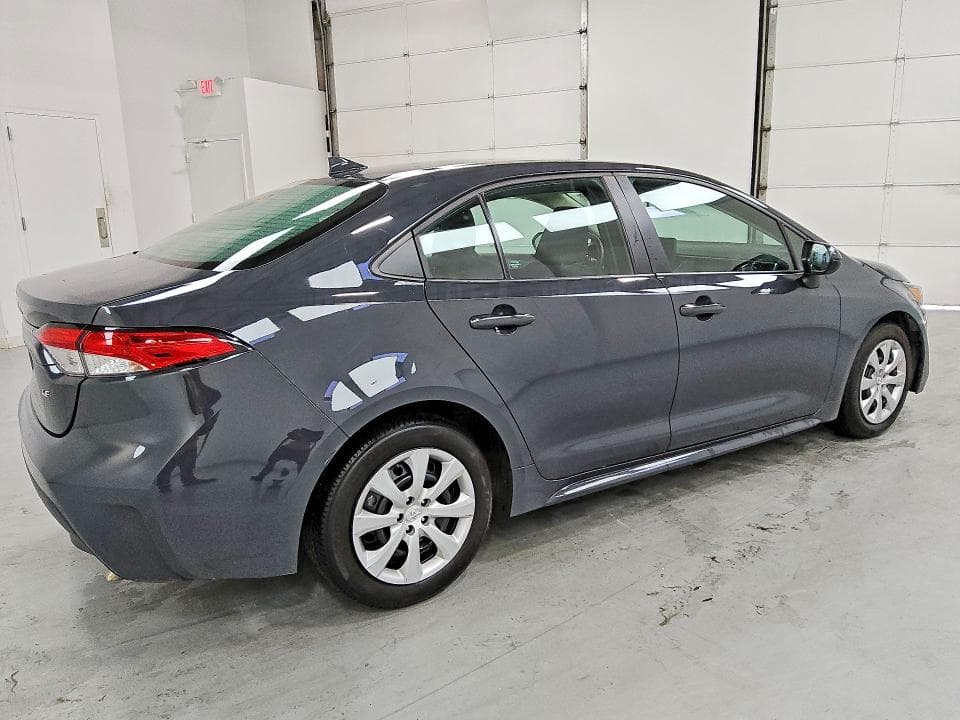 2024 TOYOTA COROLLA LE 3