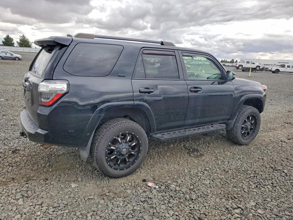 2019 TOYOTA 4RUNNER SR5 PREMIUM 3