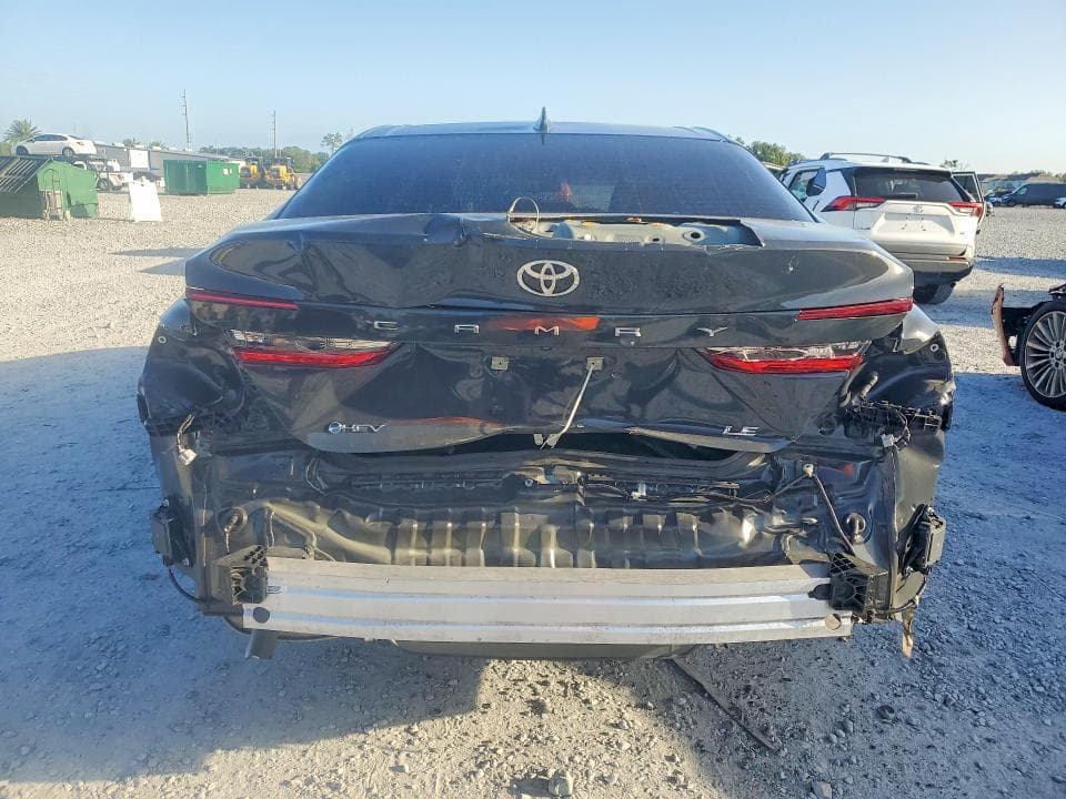 2025 TOYOTA CAMRY LE 6