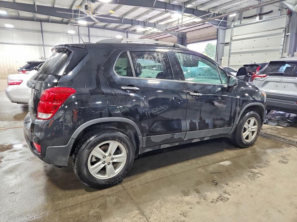 2019 CHEVROLET TRAX 1LT 3