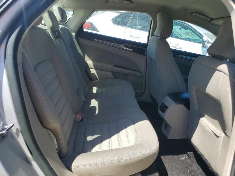 2019 FORD FUSION SE 10