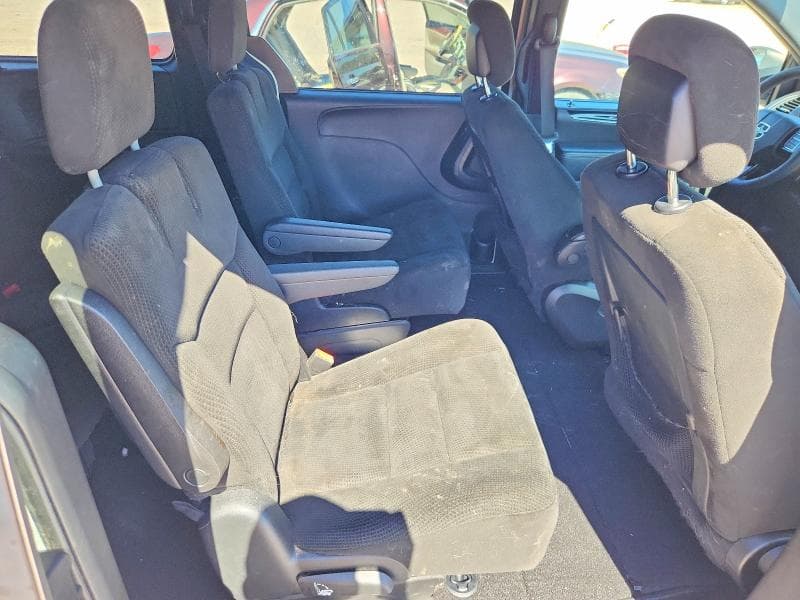 2017 DODGE GRAND CARAVAN SE 11