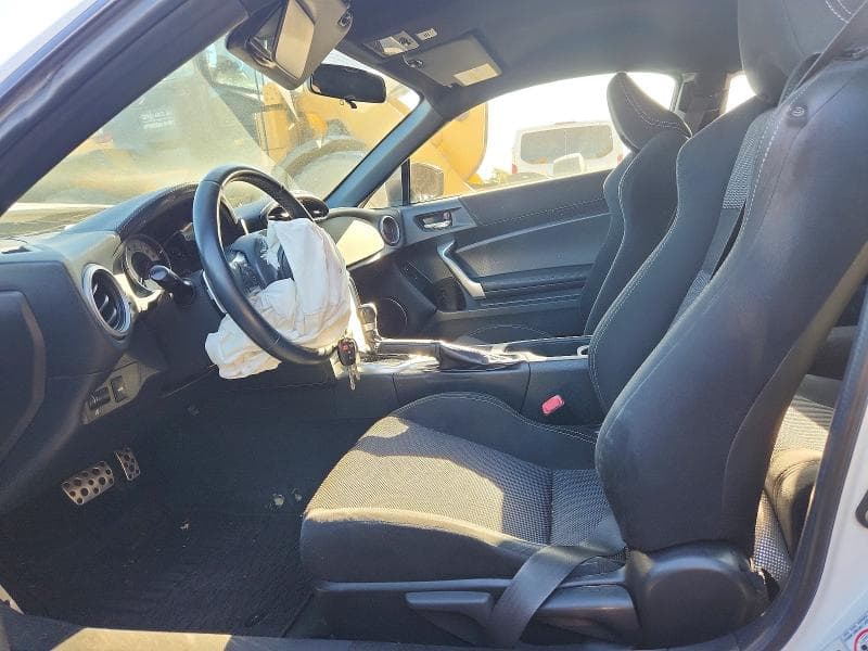 2017 TOYOTA 86 BASE 7
