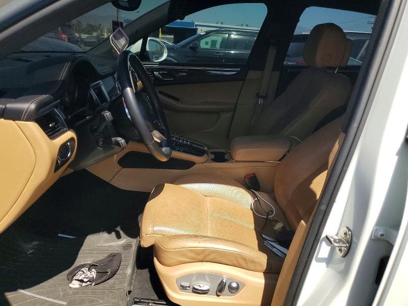 2018 PORSCHE MACAN S 7