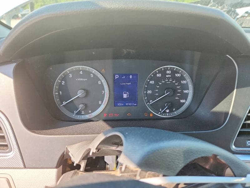 2017 HYUNDAI SONATA SE 9