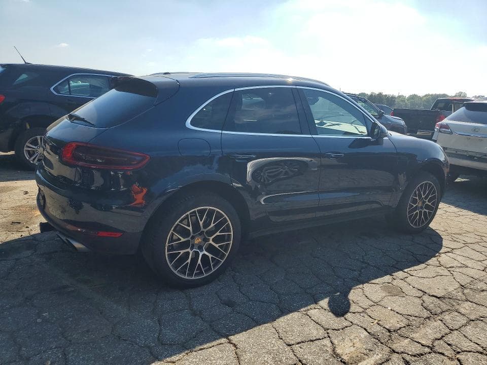 2018 PORSCHE MACAN S 3