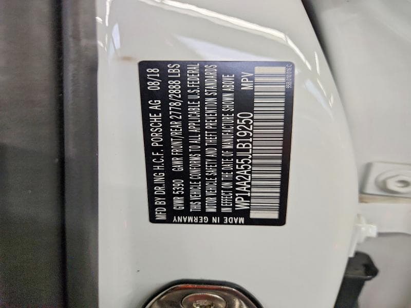 2018 PORSCHE MACAN 12