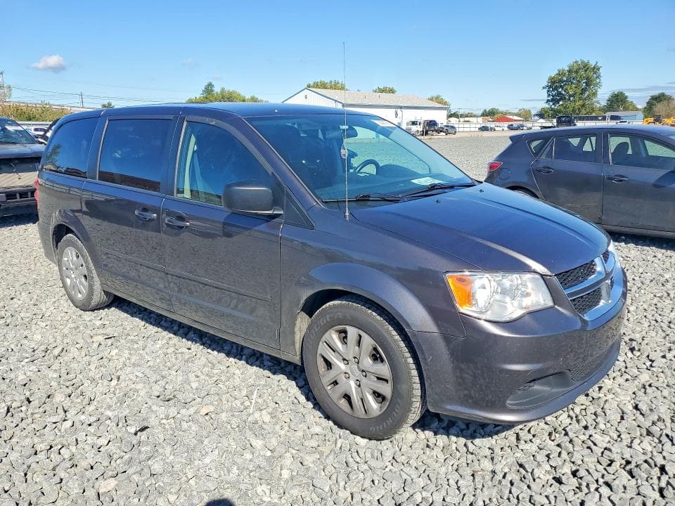 2017 DODGE GRAND CARAVAN SE 4