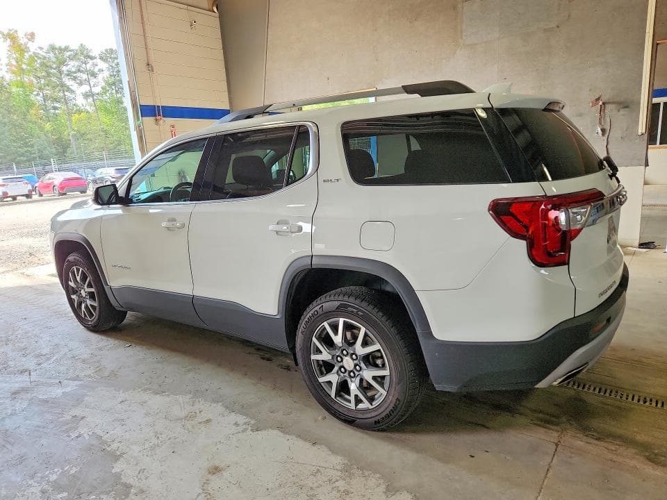 2023 GMC ACADIA SLT 2