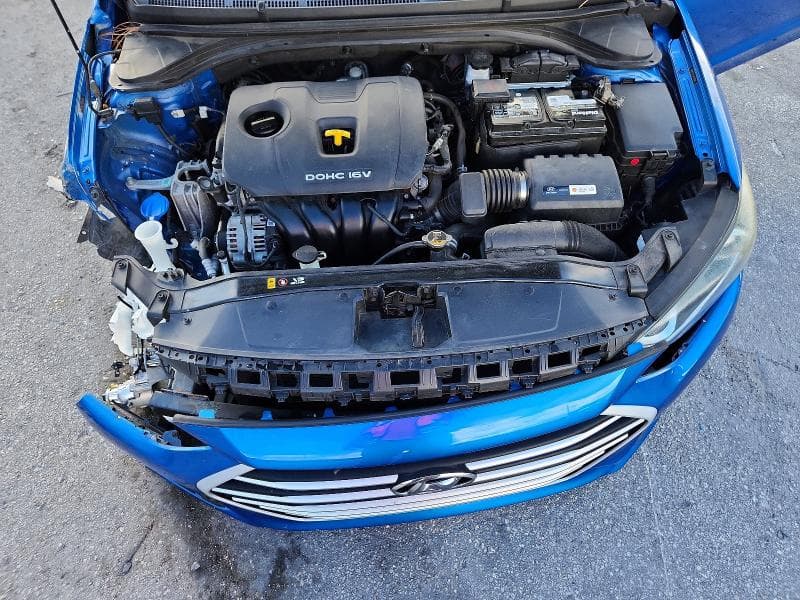 2018 HYUNDAI ELANTRA SE 11