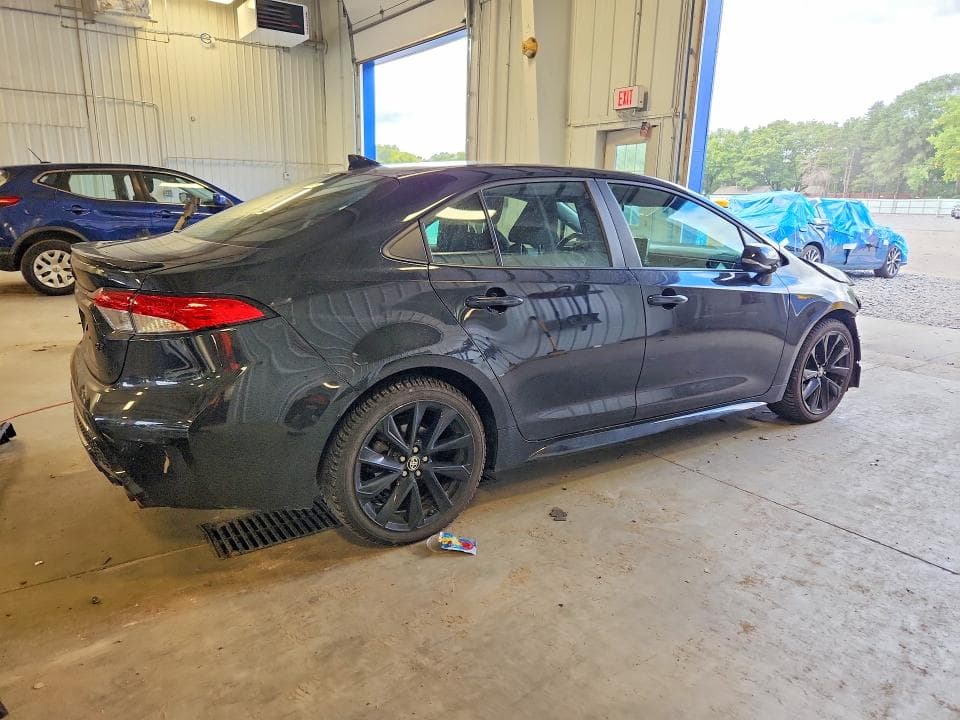 2021 TOYOTA COROLLA SE NIGHTSHADE EDITION 3