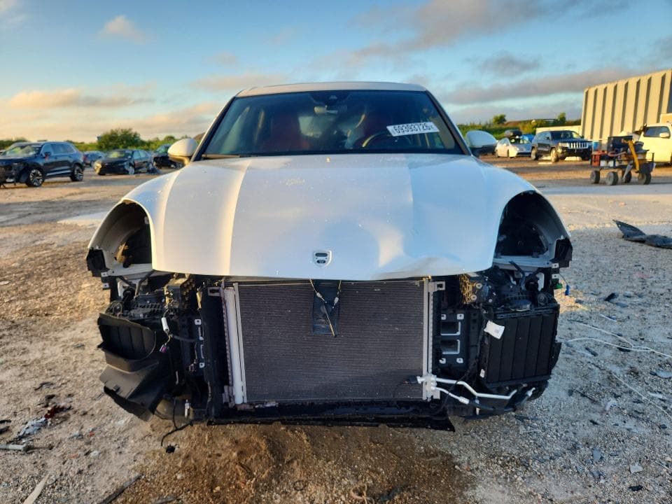 2023 PORSCHE CAYENNE BASE 5