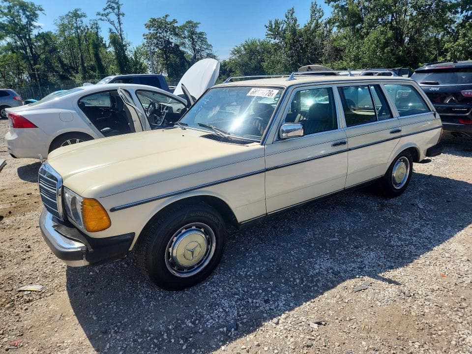 1985 MERCEDES-BENZ 300 TDT