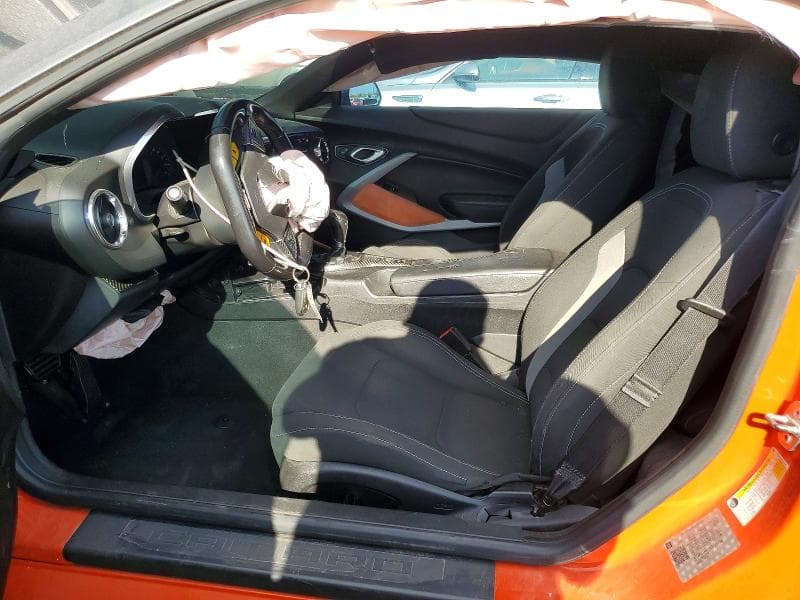 2019 CHEVROLET CAMARO LS 7