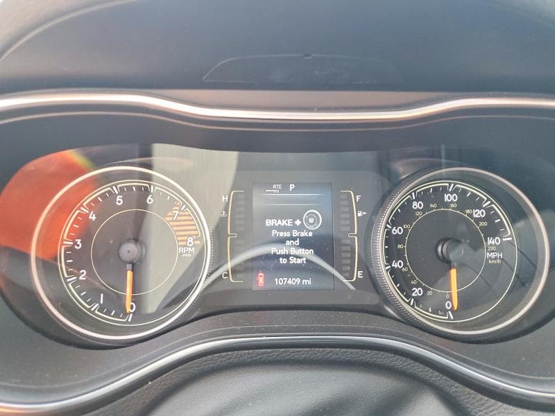 2019 JEEP CHEROKEE LATITUDE PLUS 9