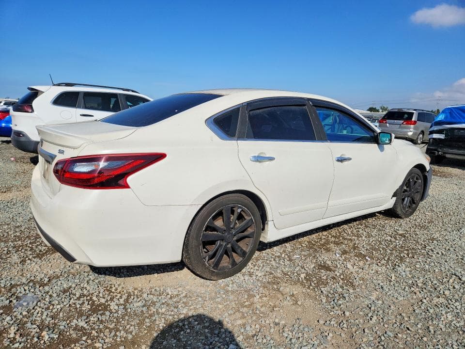 2017 NISSAN ALTIMA 2.5 SR 3