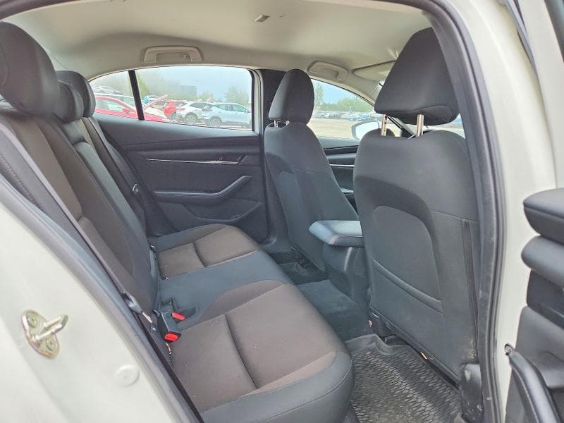 2022 MAZDA 3 PREFERRED 10