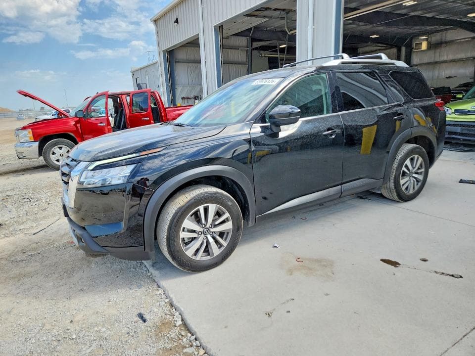 2023 NISSAN PATHFINDER SL - 1
