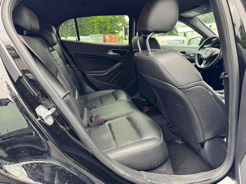 2020 MERCEDES-BENZ GLA 250 4MATIC 8