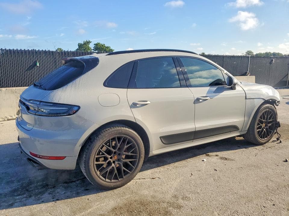 2021 PORSCHE MACAN GTS 3