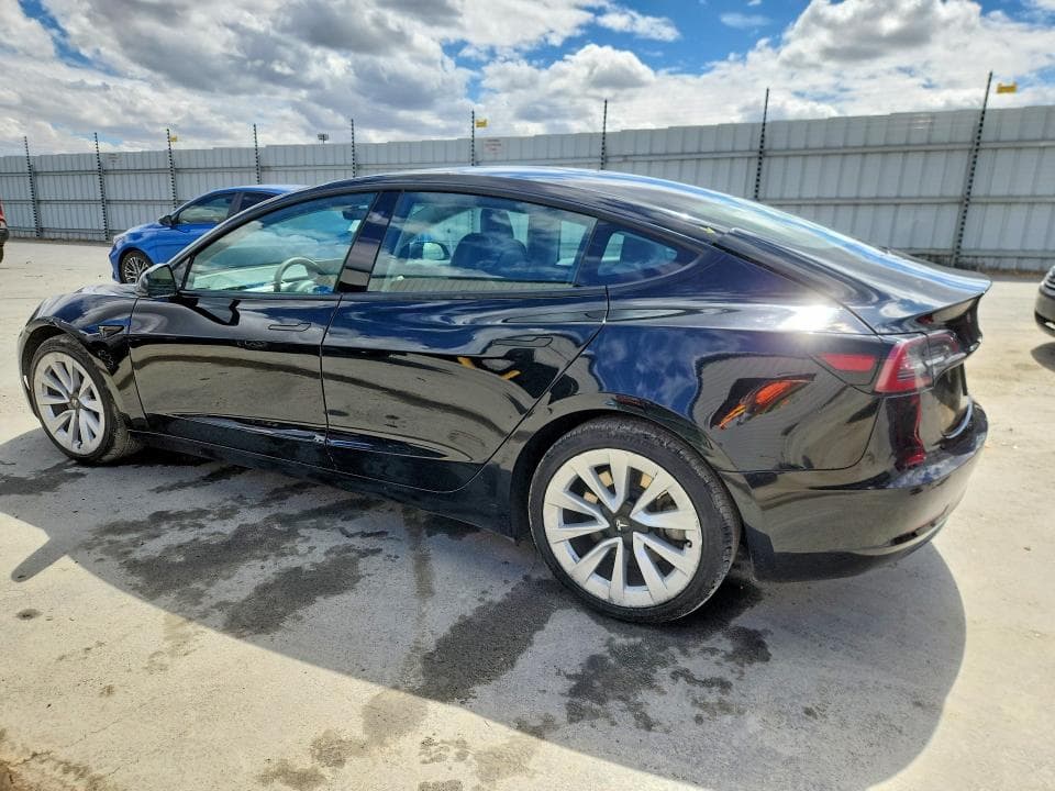 2022 TESLA MODEL 3 2