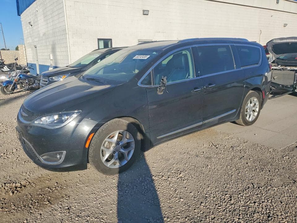 2017 CHRYSLER PACIFICA TOURING L PLUS