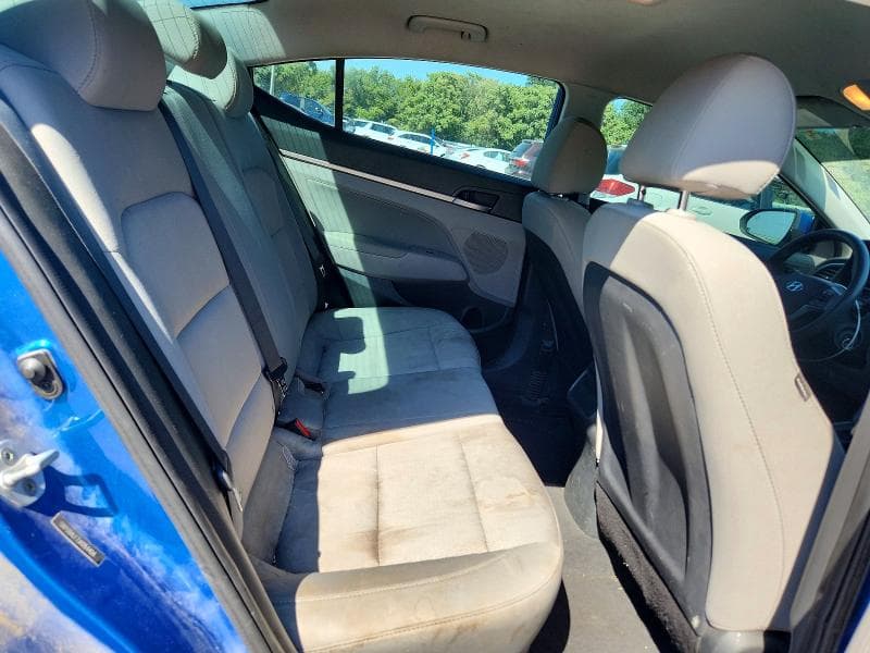 2018 HYUNDAI ELANTRA SEL 10