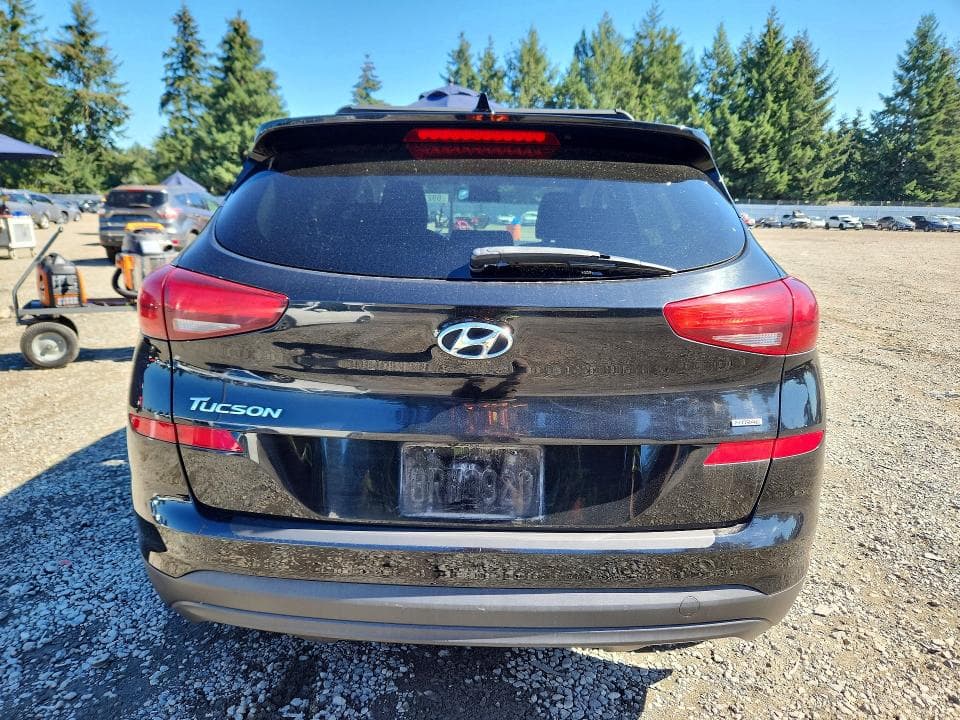 2020 HYUNDAI TUCSON SE 6