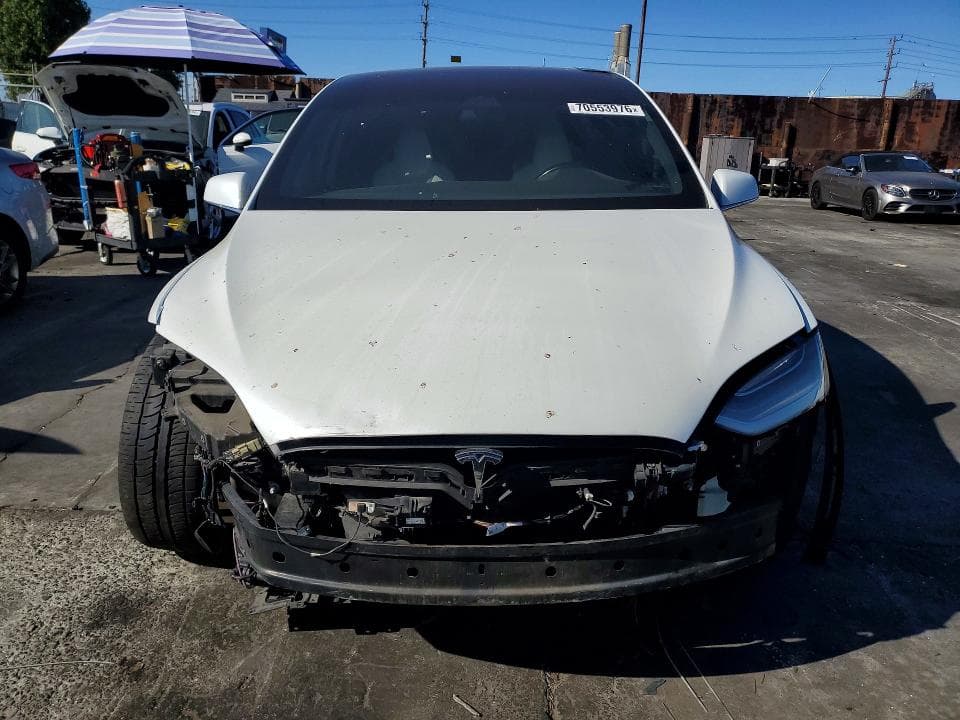 2017 TESLA MODEL X 5