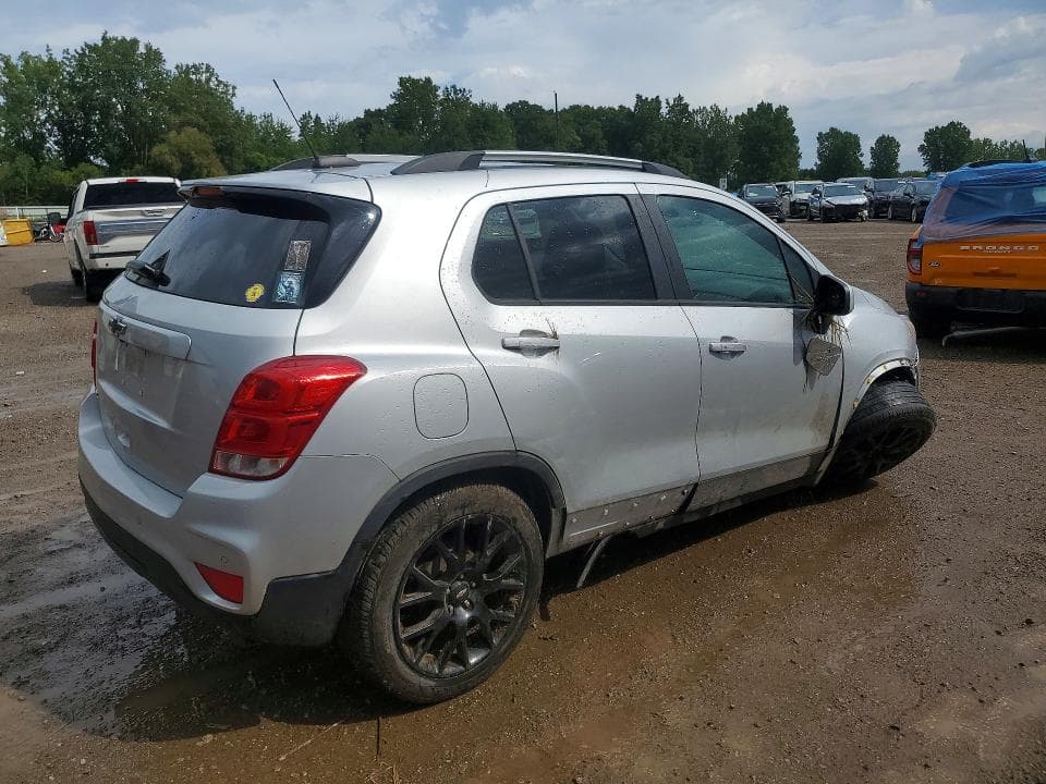 2021 CHEVROLET TRAX 1LT 3