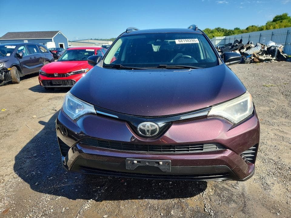 2017 TOYOTA RAV4 LE 5