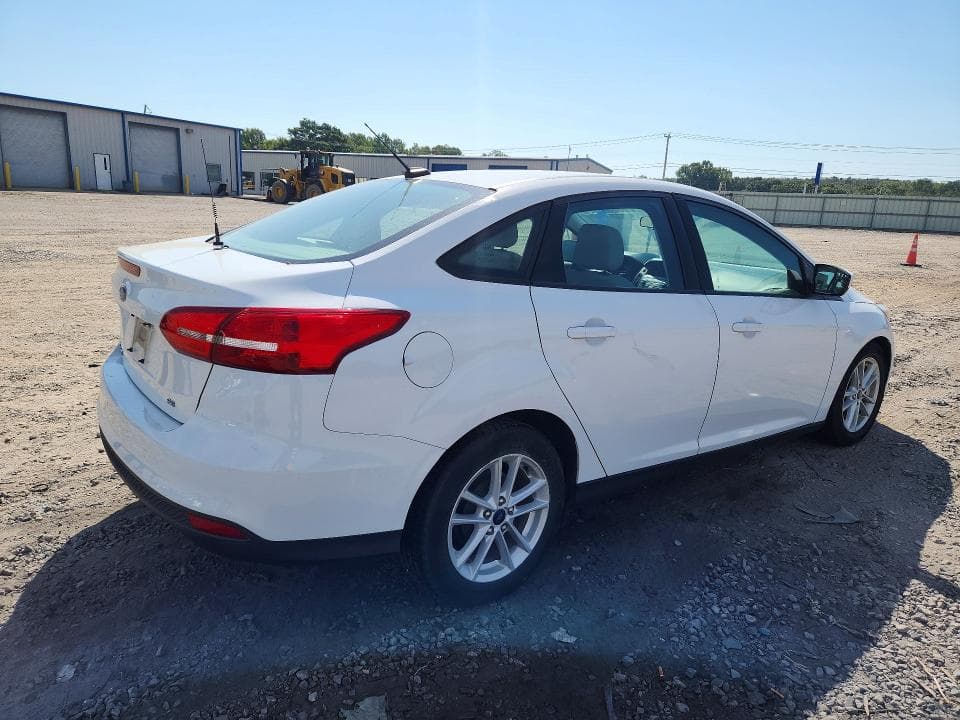 2018 FORD FOCUS SE 3