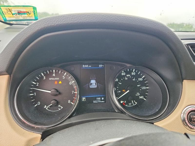 2019 NISSAN ROGUE S 9