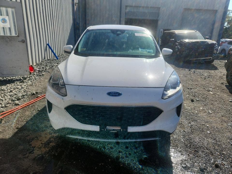 2021 FORD ESCAPE SE 5