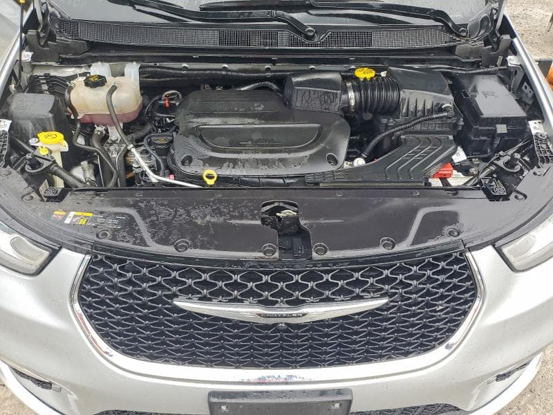 2024 CHRYSLER PACIFICA TOURING L 12