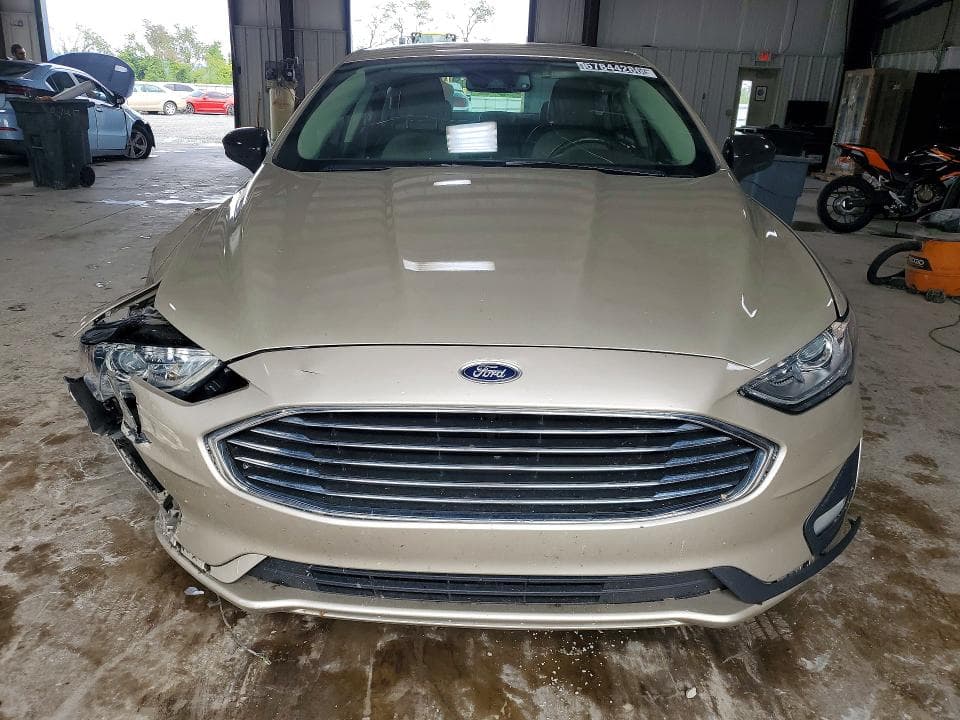 2019 FORD FUSION SE 5